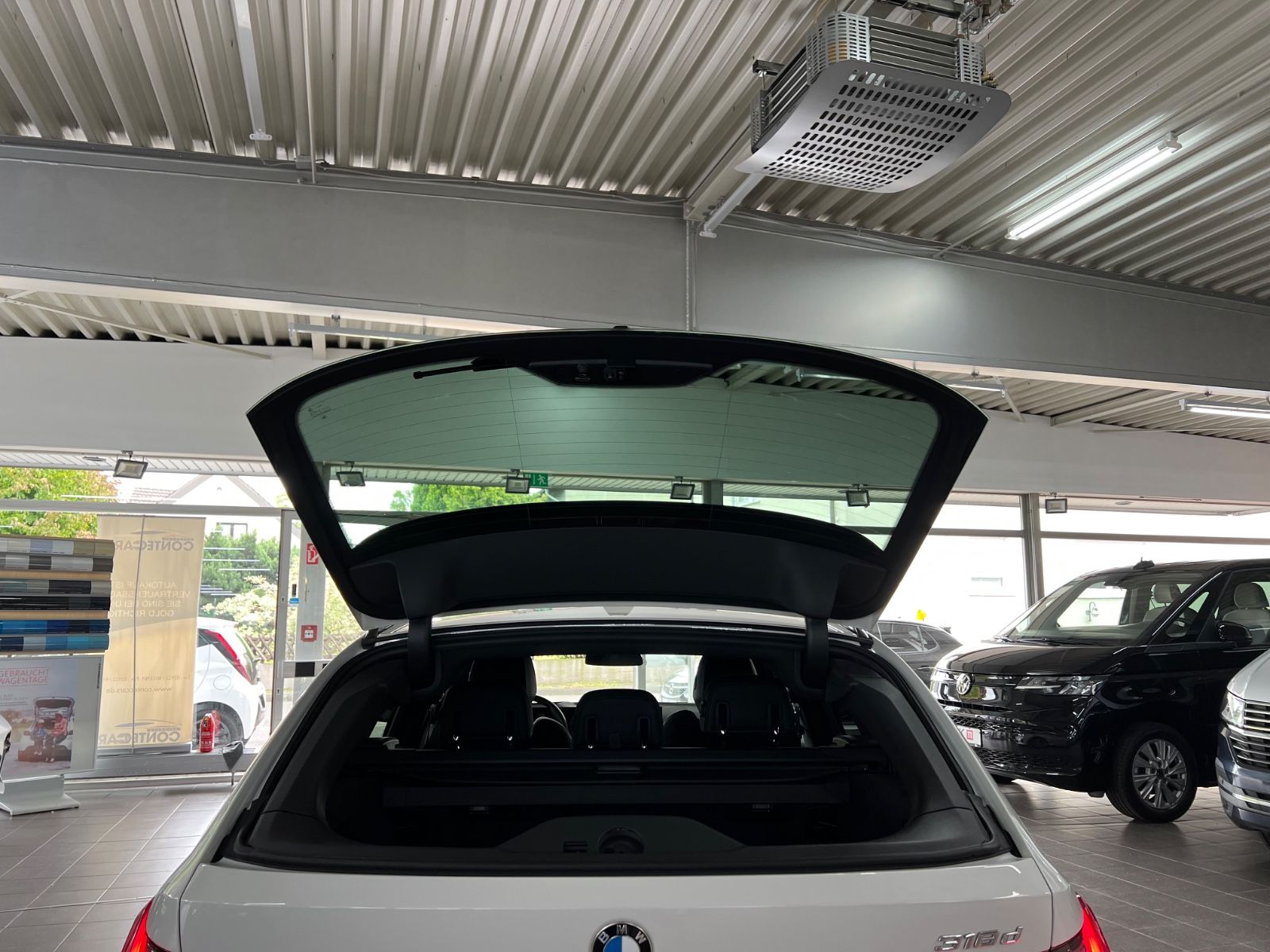 BMW 318 d Touring AHK+DA+ACC+HuD+KEYLESS+PARK ASSIST foto 11