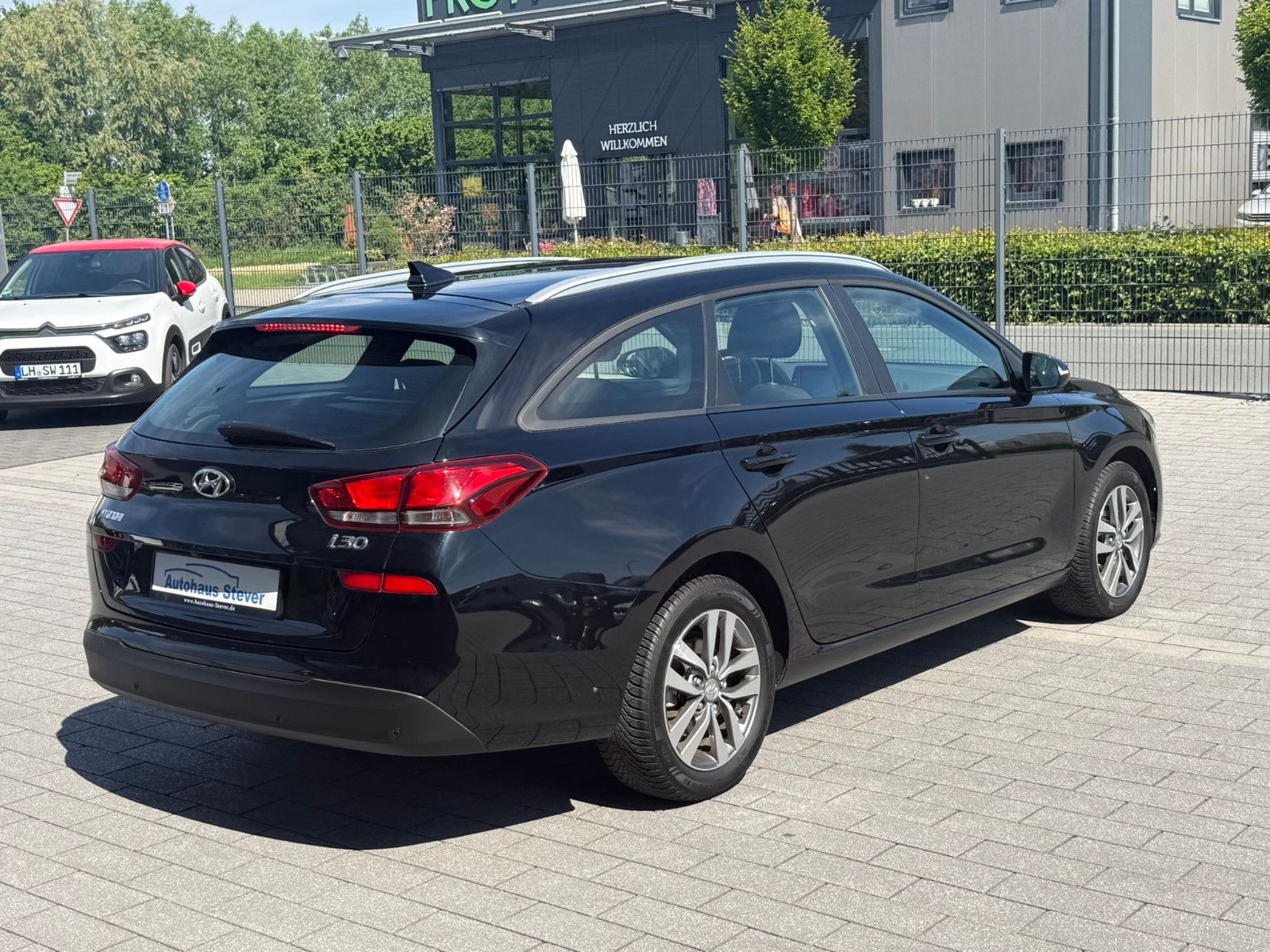 Fahrzeugabbildung Hyundai i30 cw Trend Automatik