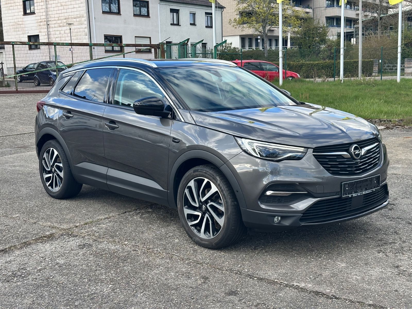 Fahrzeugabbildung Opel Grandland Ultimate*Automatik*Nur an Händler