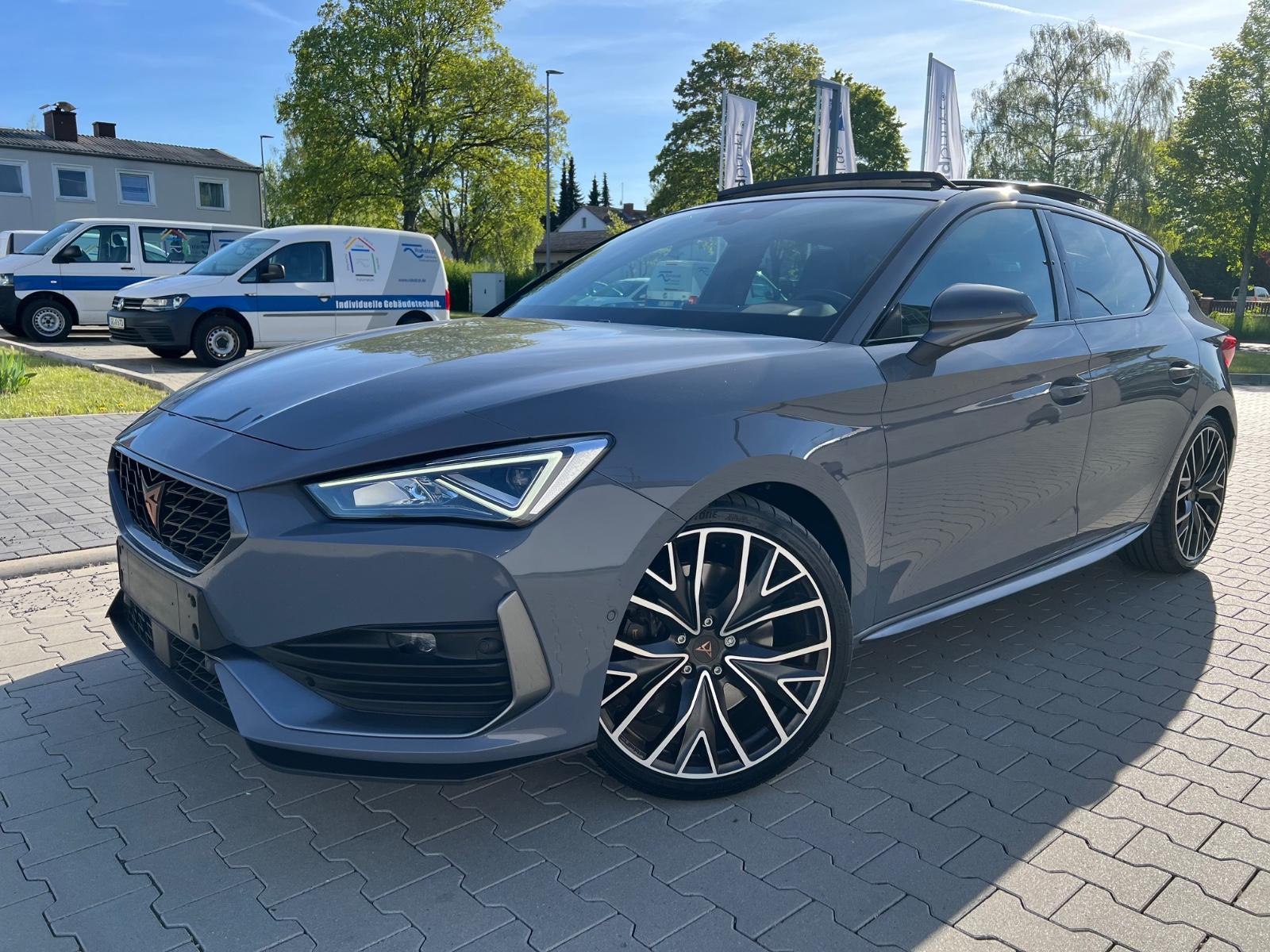 Cupra Leon VZ Cupra Aut-Pano-LED-Kemea Orig-Km