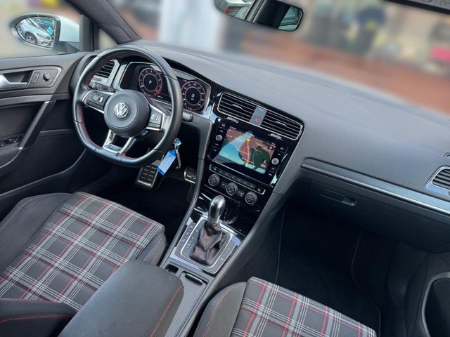 Golf VII GTI Performance 2.0 TSI DSG AHK Navi DC