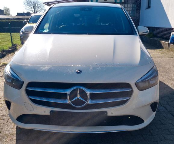 MERCEDES-BENZ Mercedes-Benz B 180 7G-DCT !!! Neu AT Moto...