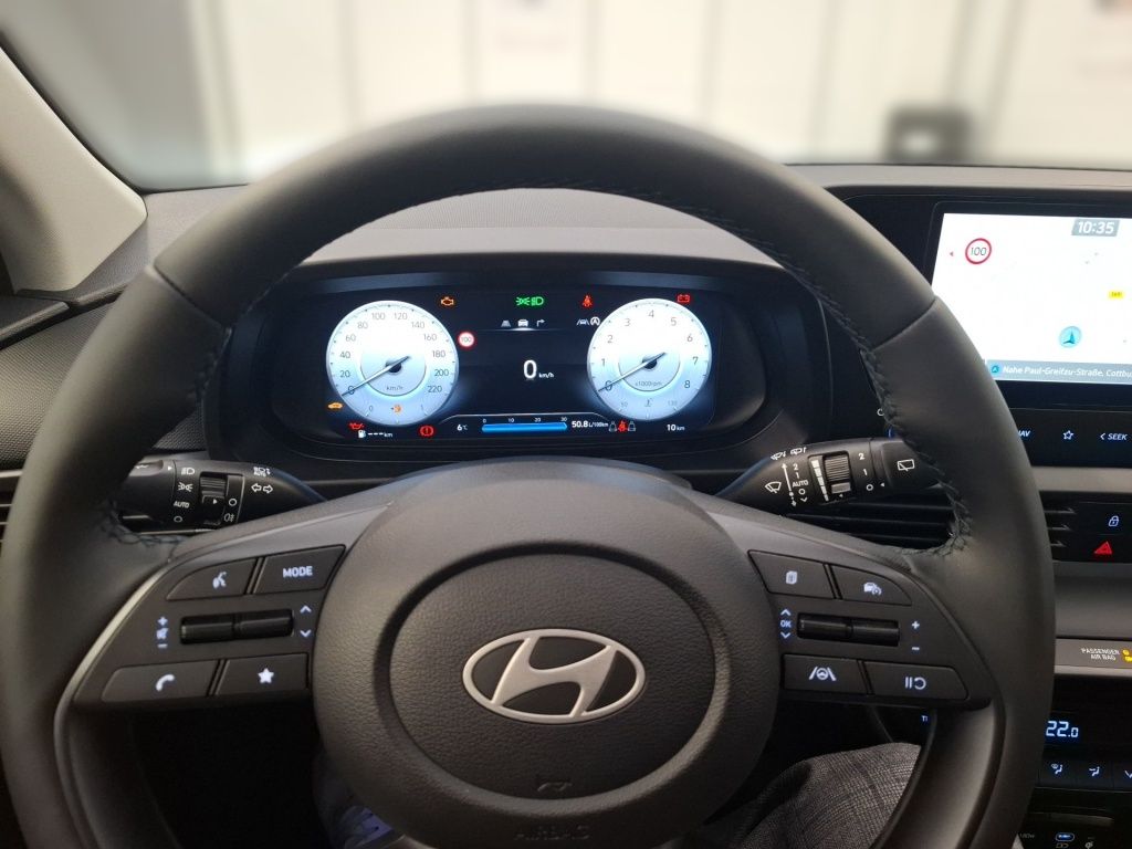 Fahrzeugabbildung Hyundai i20 FL (MY25) 1.0 T-GDI (100 PS) 6-MT 2WD Prime