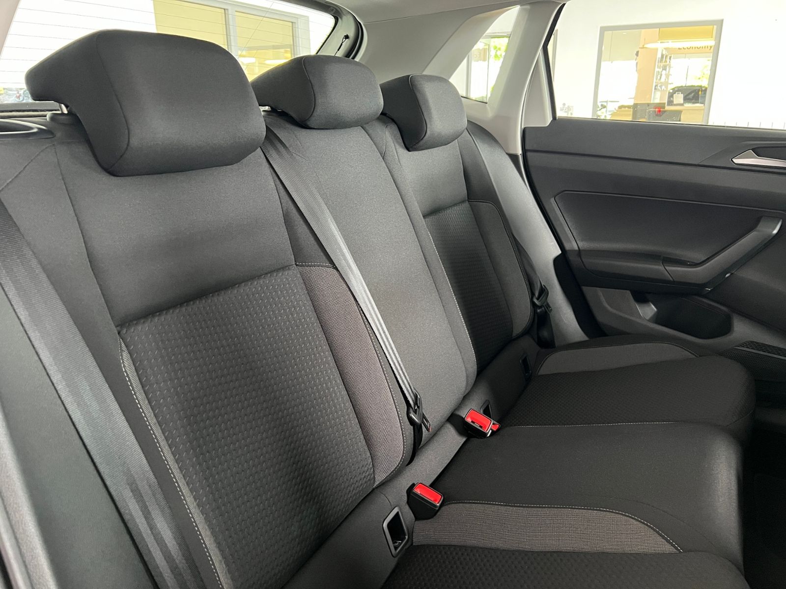 Fahrzeugabbildung Volkswagen Polo Life 1.0 MPI *Garantie,Klima,SHZ*