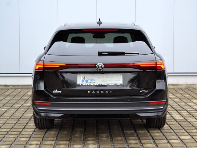 Passat Variant 1.5 eTSI DSG Business AHK/LED/18-
