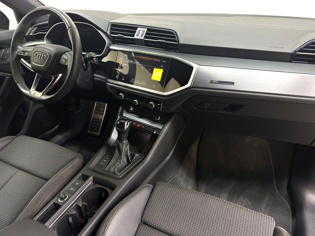 Audi Q3 - Bild 12
