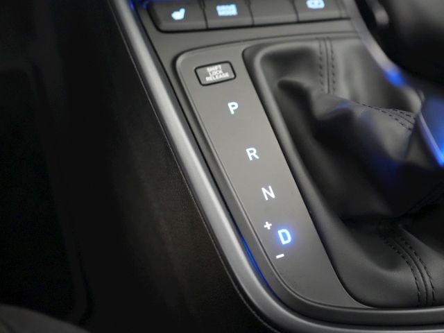i20 FACELIFT T-GDi TREND DCT+NAVI+RÜCKFAHRKAMERA