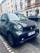 Smart ForTwo 90Ps *Leder *PanoDach *Apple CarPlay