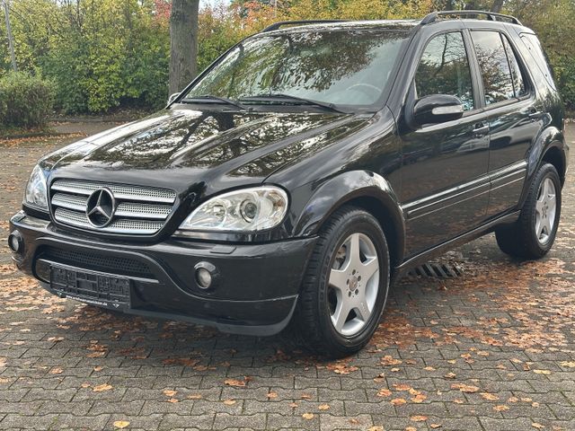 Mercedes-Benz ML 55 AMG*LEDER*NAVI*BOSE*AHK*BI-XENON*VOLL*TOP*