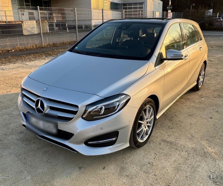 Image of Mercedes-Benz B 200