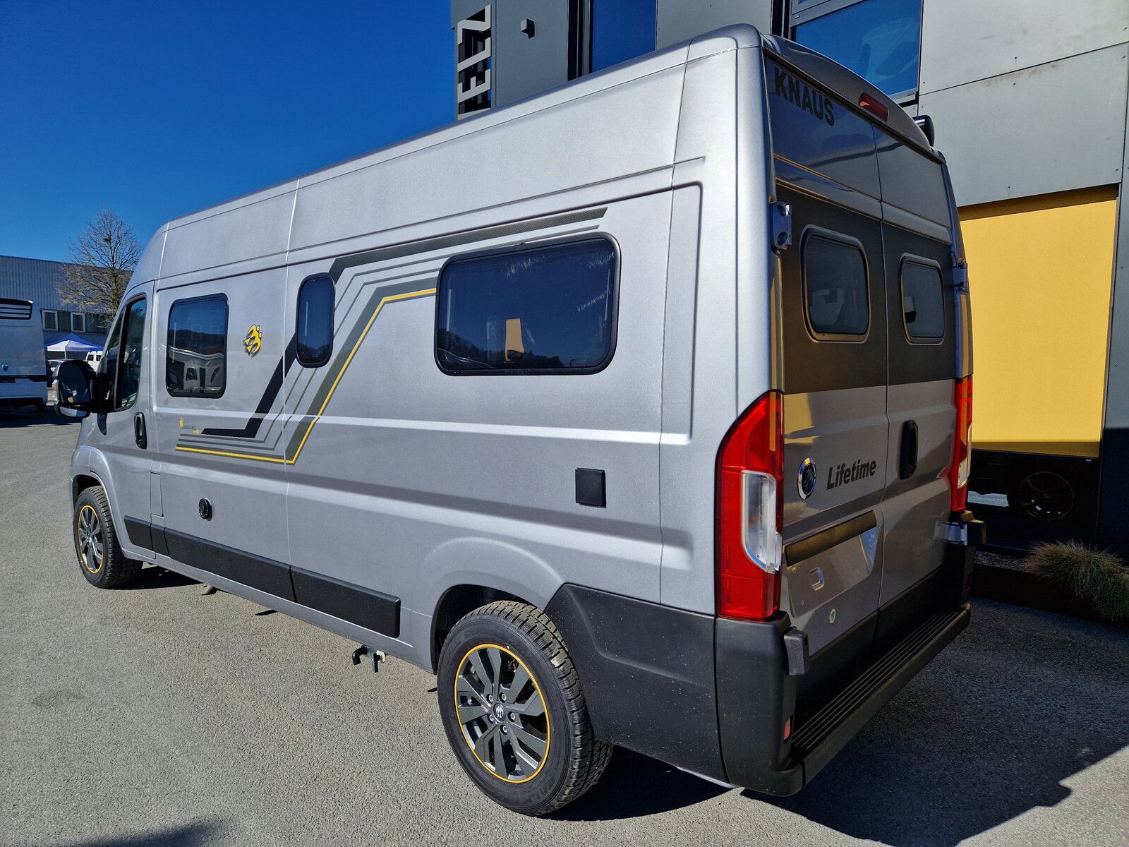 Fahrzeugabbildung Knaus BoxLife PRO 600 ME LIFETIME Since 1980