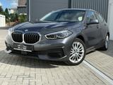 BMW 118 i Advantage*HEAD-UP*PANORAMA*LED*ACC*NAVI - BMW 118 mit Panoramadach