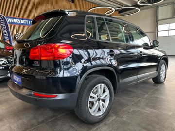 Volkswagen Tiguan *NAV*TEMPO*2-ZONEN*SitzHZ*PCD*TÜV 527*