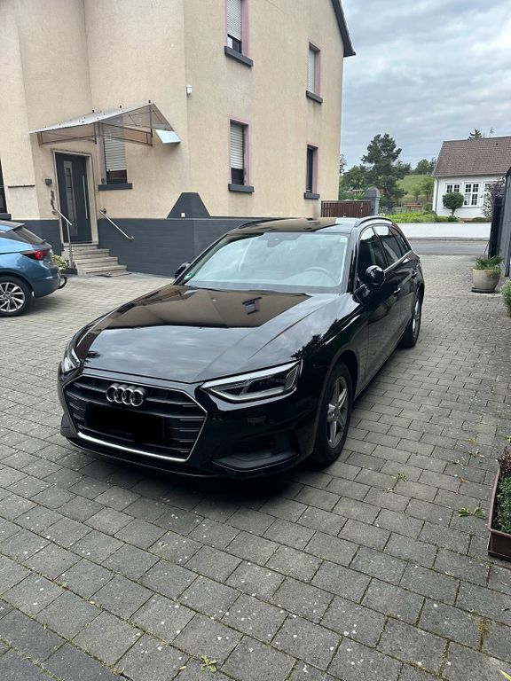 Image of Audi A4