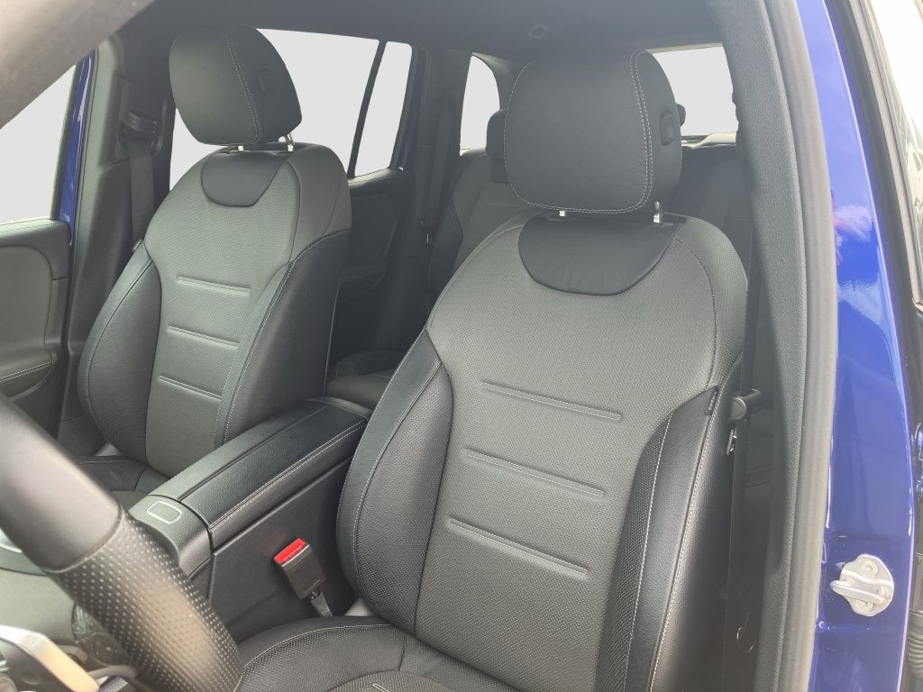 Fahrzeugabbildung Mercedes-Benz GLB 250 4MATIC AMG*Night*Distr*Navi*Sitzkl.*360°