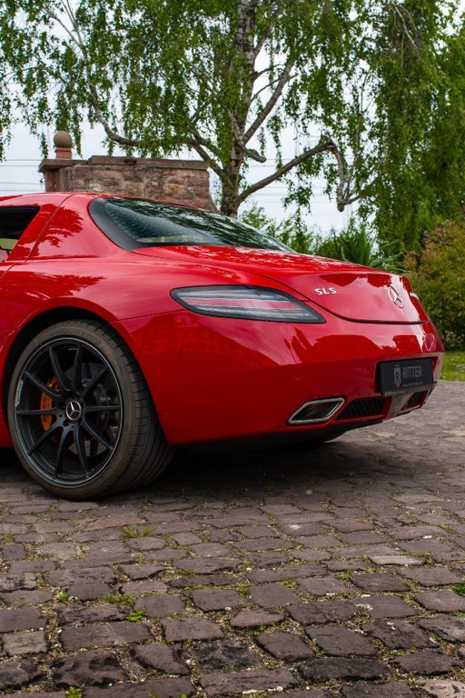 MERCEDES-BENZ SLS 2014