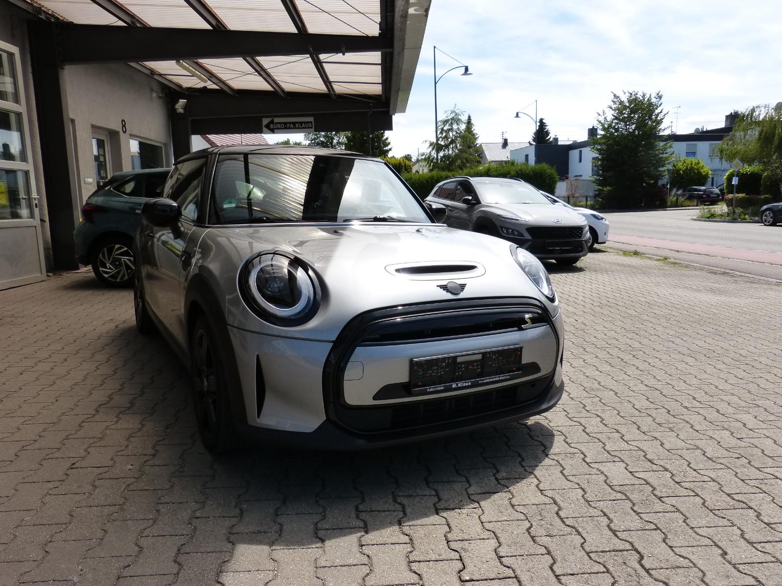 MINI COOPER SE Mini 3-trg. NAVI LED PDC KAMERA SHZ