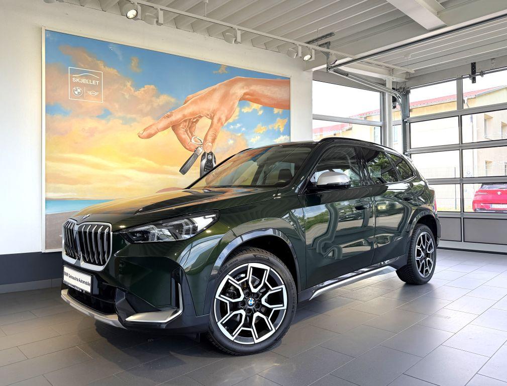 BMW X1 sDr18i xLine PANOACCHARMSPURLEDadpKOMF 2022