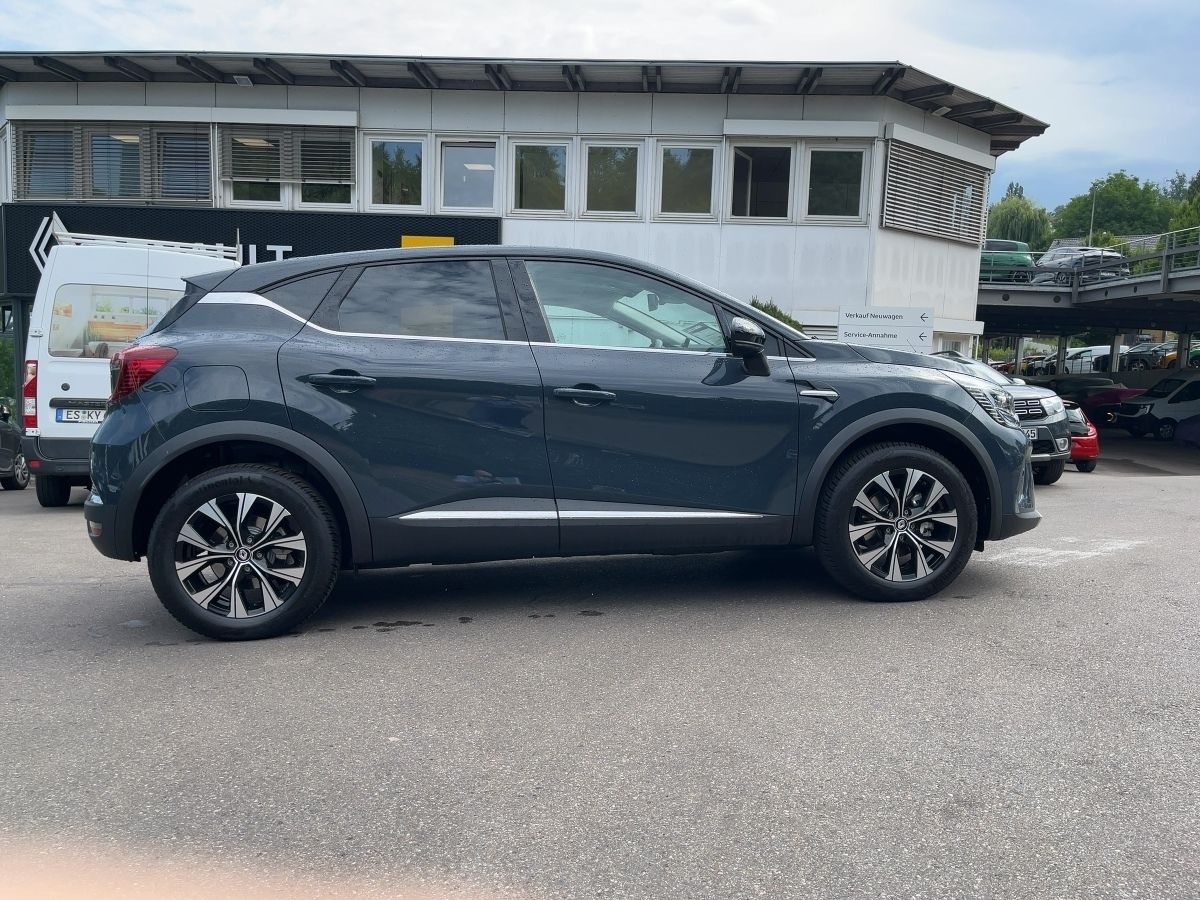 Fahrzeugabbildung Renault Captur TECHNO Plug-in 160 SHZ GJR 9,3"Toch