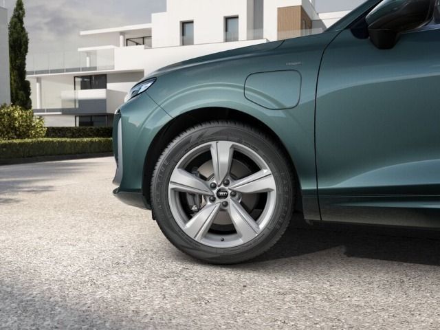 Audi Q3 SUV e-hybrid S-LINE+AHK+DIGI-MATRIX+KAMERA+ foto 4
