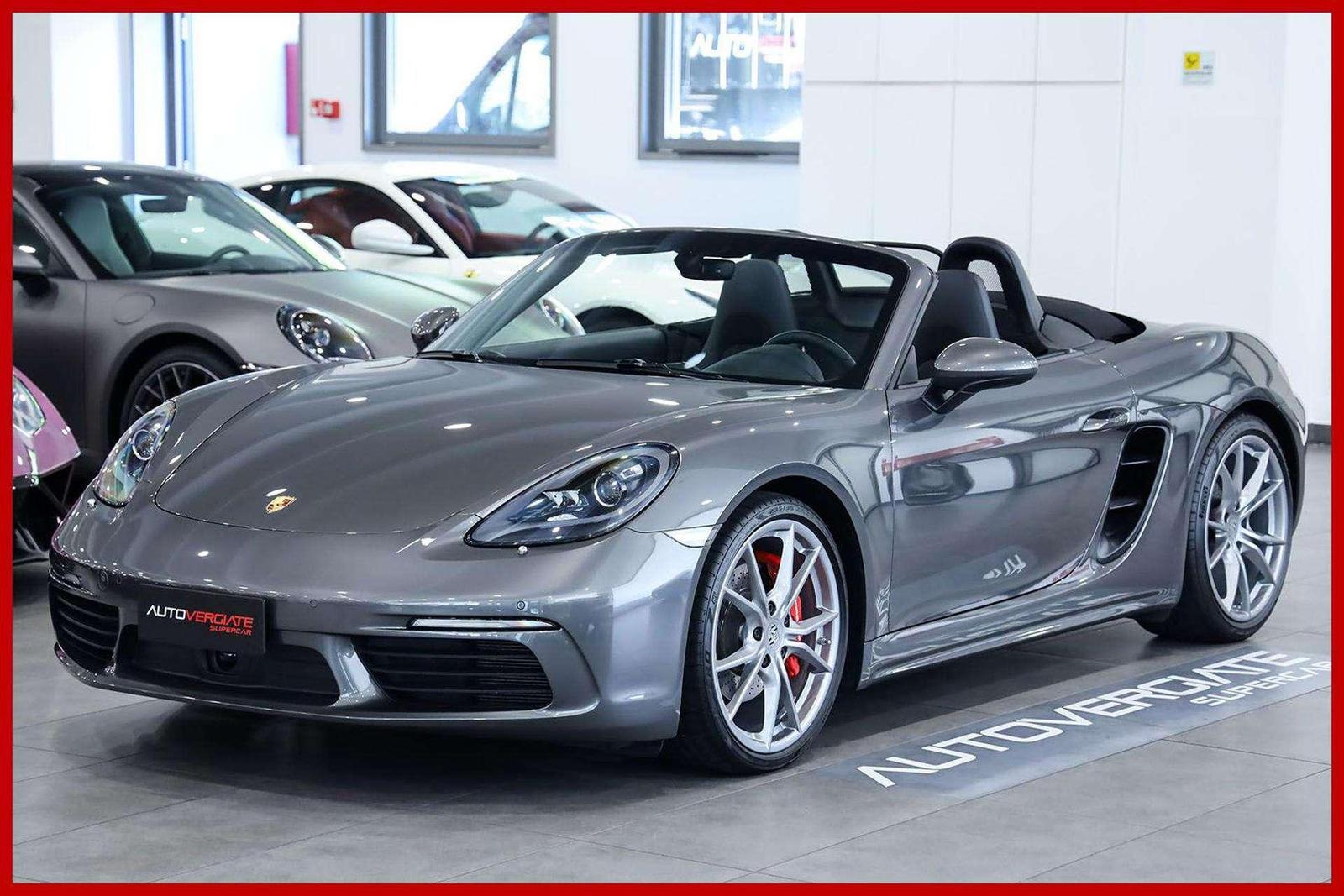 Porsche 718 2.5 S