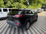 Jeep Cherokee Limited 4WD - Jeep Cherokee in Duisburg