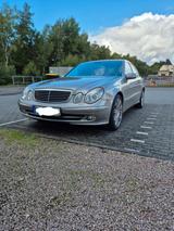 Mercedes-Benz E 200 KOMPRESSOR AVANTGARDE Avantgarde - Mercedes-Benz E 200: Kompressor Avantgarde
