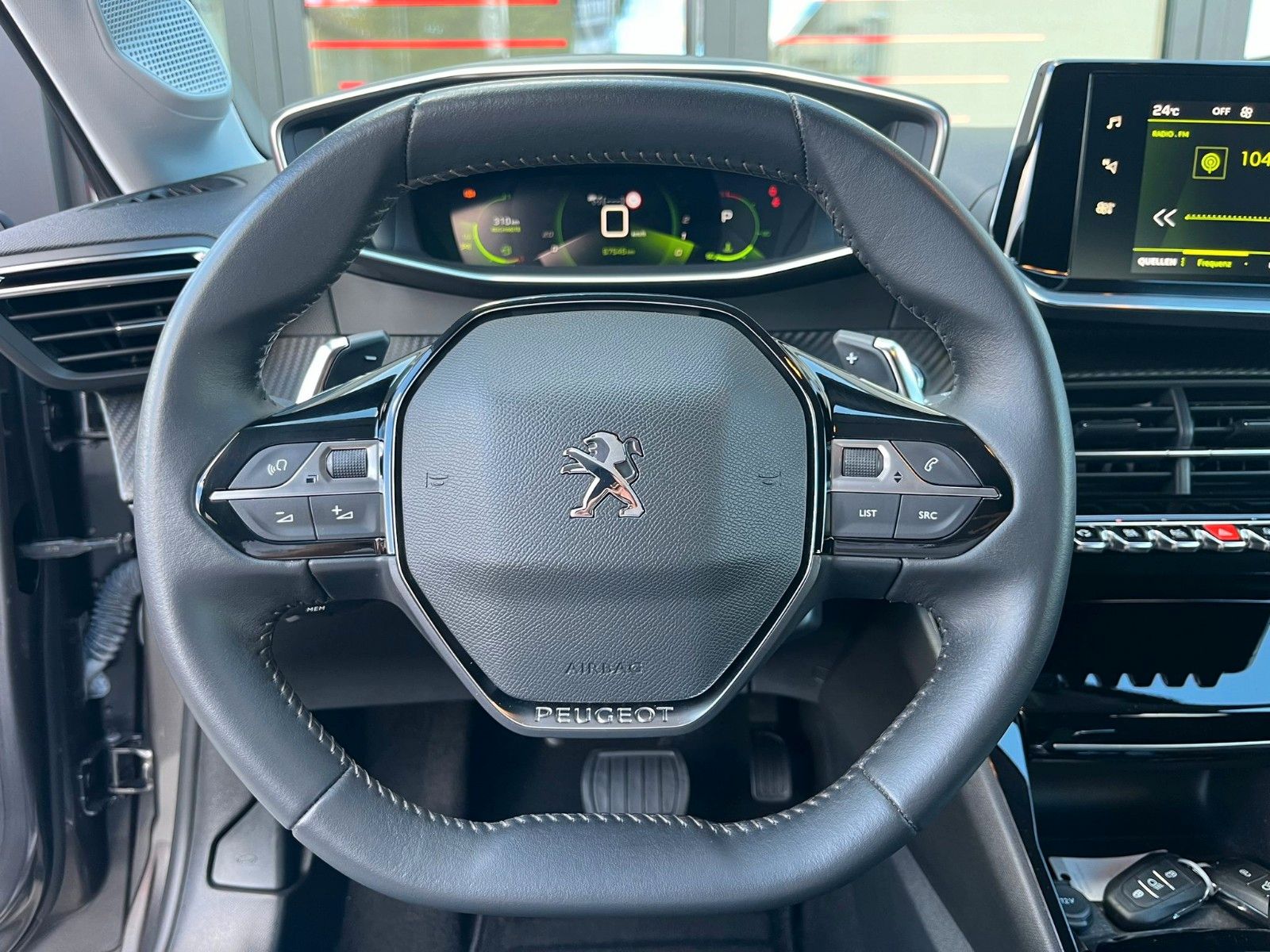 Fahrzeugabbildung Peugeot 208 Allure Pack