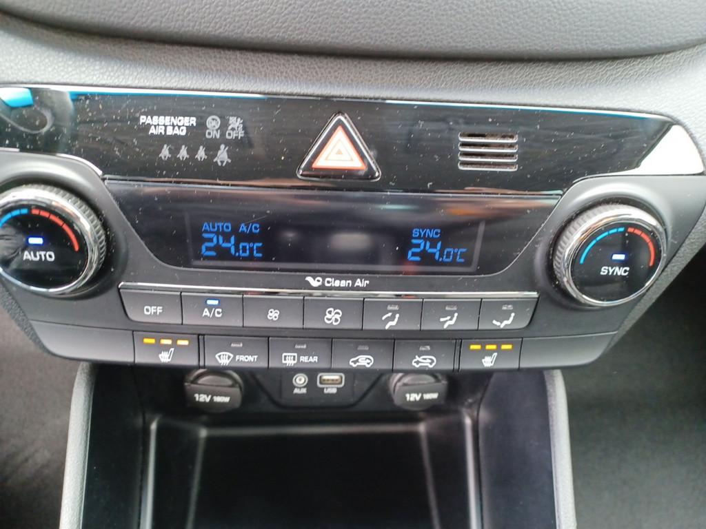 Hyundai Tucson Lederpolster PDC SHZ LEDER KAMERA NAVI