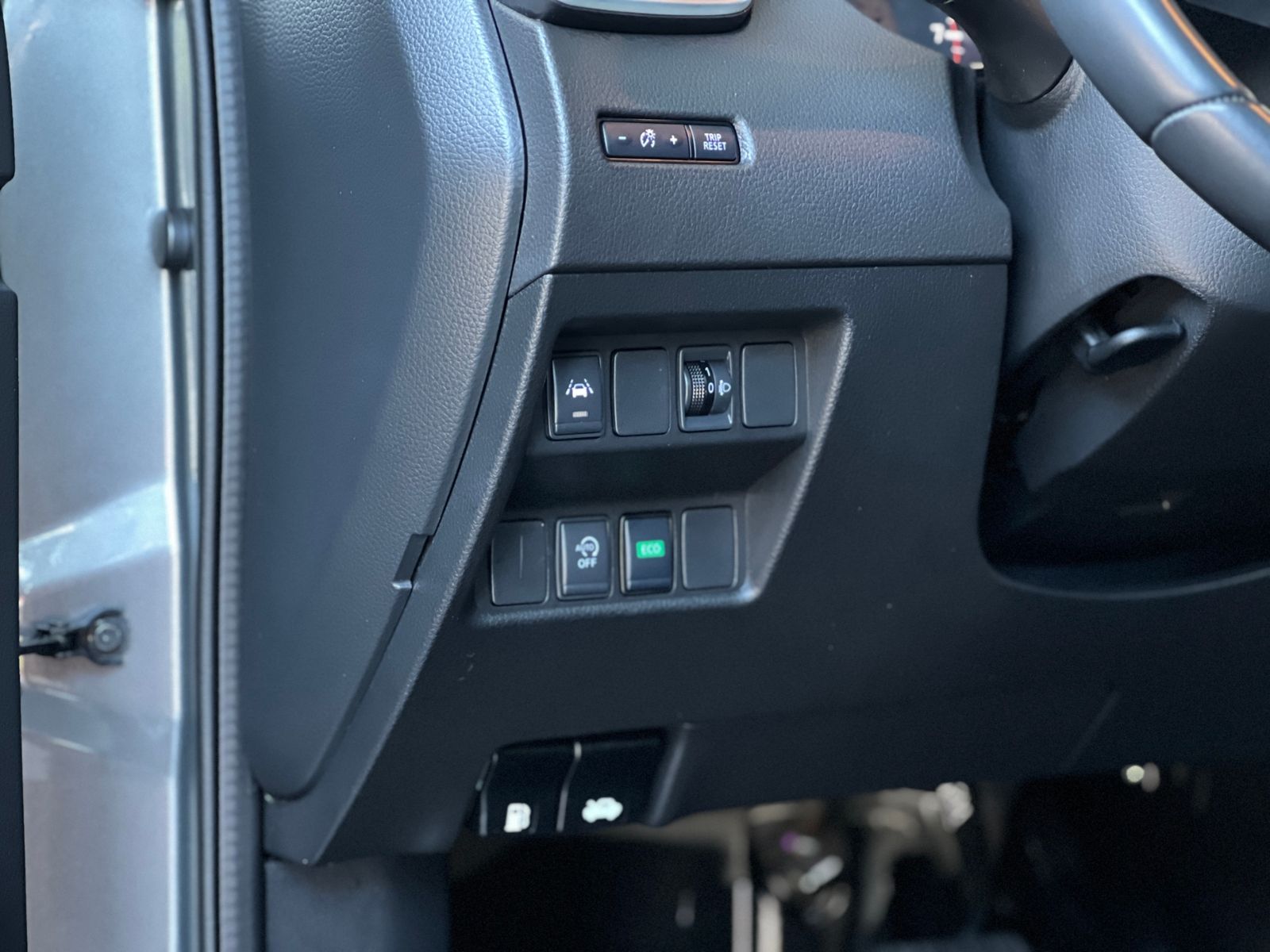 Fahrzeugabbildung Nissan Qashqai Zama PANO 360° NAV SHZ ALU
