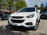 Hyundai ix35 Style AWD*LED*NAVI*AHK*PDC*KAMERA* - Hyundai ix35: Weiß