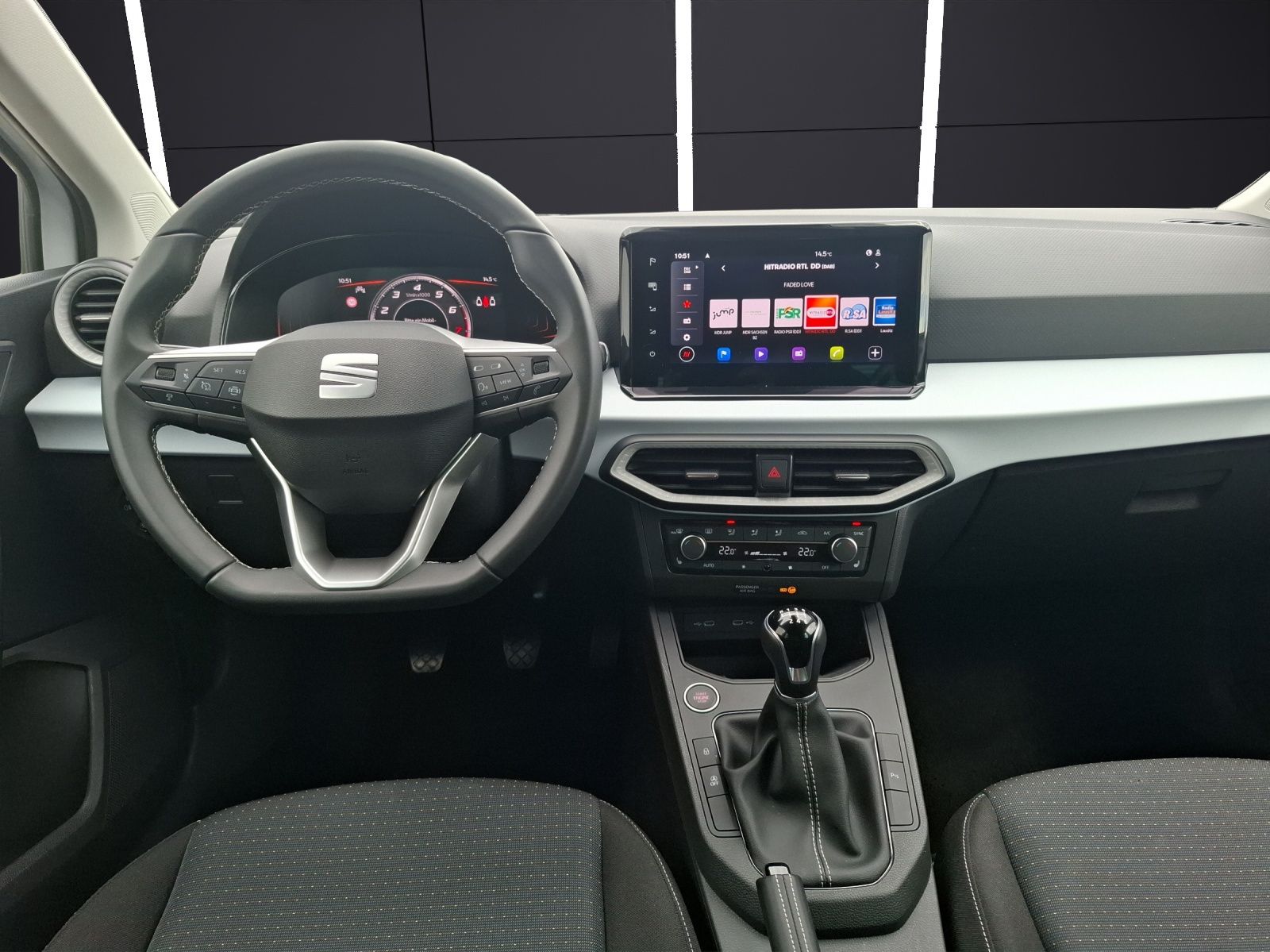 Fahrzeugabbildung SEAT Ibiza TSI Style LED Navi ACC VC RFK SH LM
