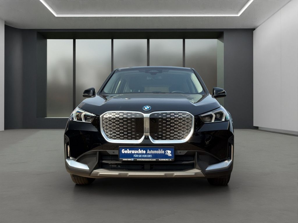 BMW iX1 xDrive30 ELEKTRO LED NAVI HUD 360° PDC 17 foto 3