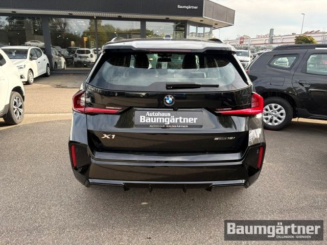 Fahrzeugabbildung BMW X1 sDrive 18i M-Sport Kamera/PDC/LED/Sitzheizung
