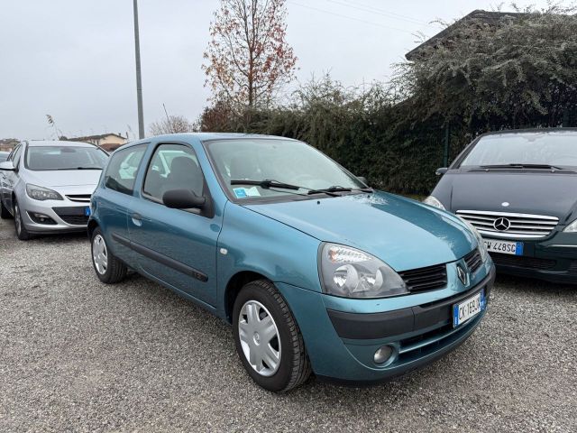 Renault Clio 1.2 16V cat 3 porte Confort Authent