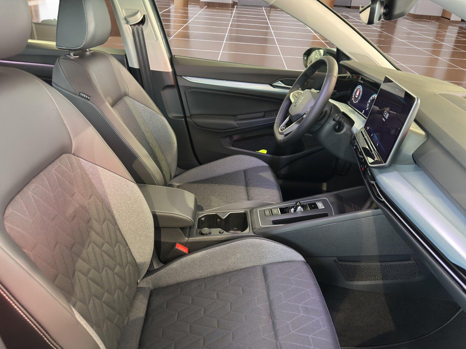 Volkswagen Golf VIII 1.5 eTSI DSG Goal GJR ACC AHK Pano, миниатюра 12