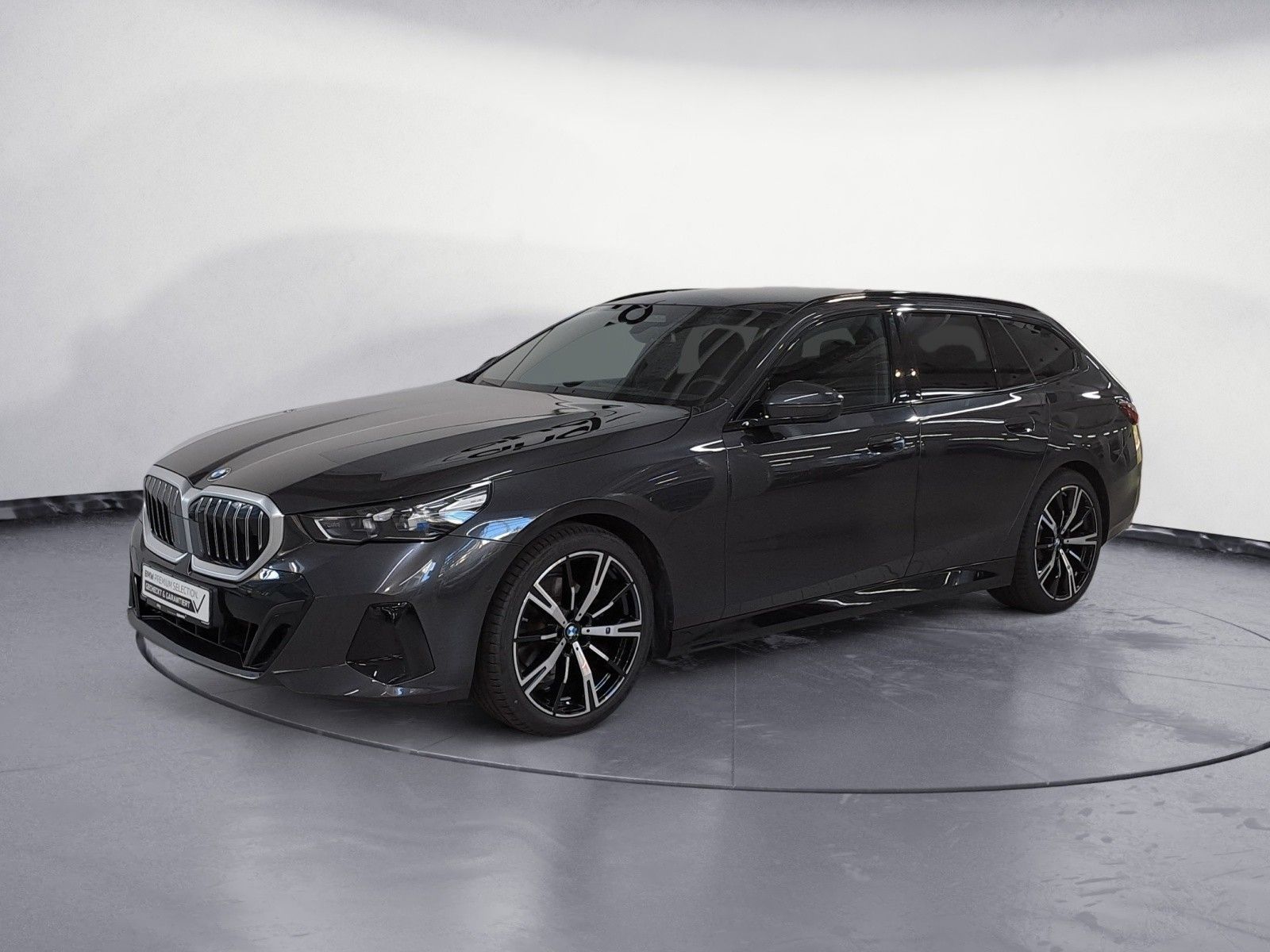 BMW 520d Touring M Sport AHK Standheizung Driving As foto 2