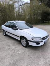 Opel Omega 2,0 16V Automatik 30000km origi... - Opel Omega: 3.0