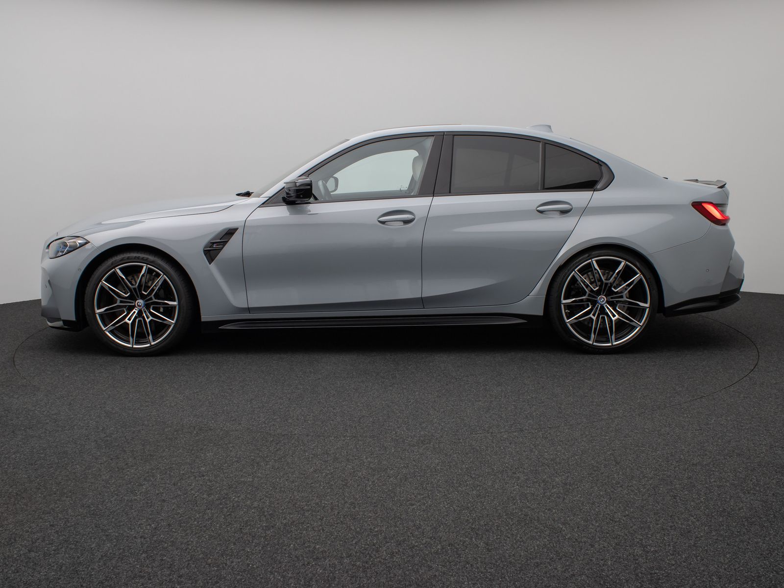 Fahrzeugabbildung BMW M3 Competition xD Glasdach Laser 360°HUD H/K DAB