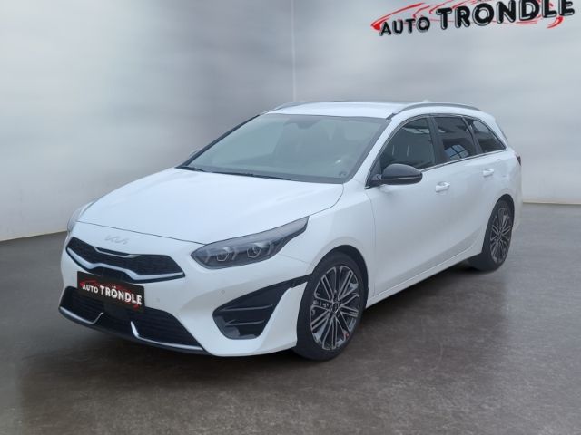Kia Ceed_sw 1.5 T-GDI DCT GT-Line +Tech +JBL +Kamera