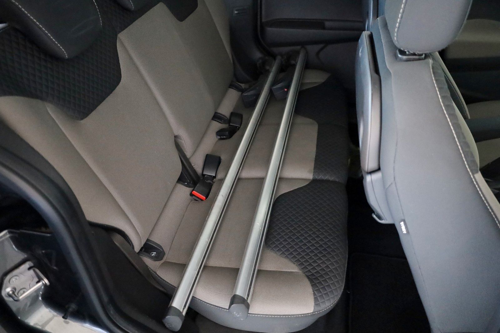 Fahrzeugabbildung Ford Tourneo Courier Titanium SH,GRA,Apple CarPlay