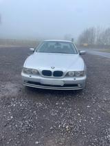 BMW  e39 525i - BMW 525: 525i E39