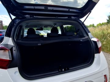Hyundai i10 1.2 PRIME (79PS) Dachlackierung