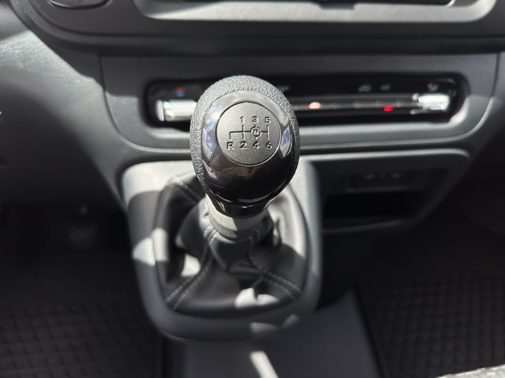Fahrzeugabbildung Mercedes-Benz Vito 114 CDI Kasten Lang SpurH*SpurW*Facelift