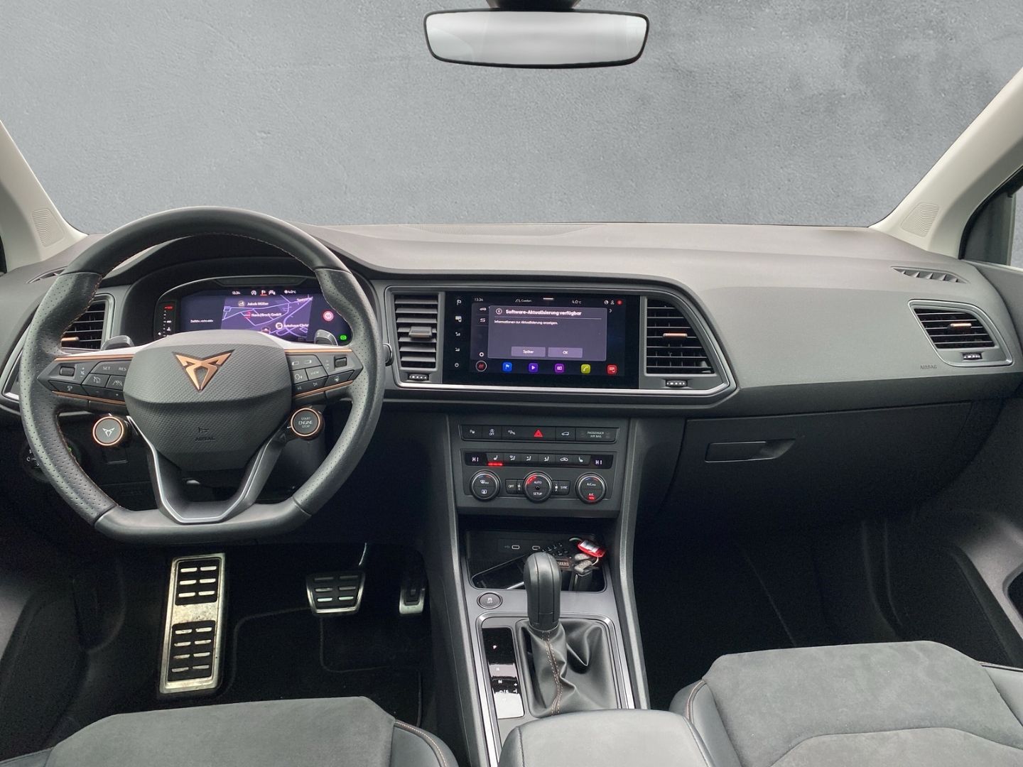 Fahrzeugabbildung CUPRA Ateca Basis AHK-klappbar Navi Digitales Cockpit