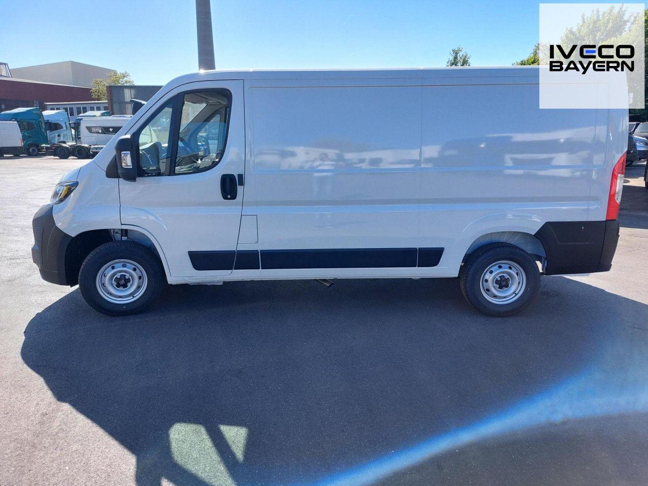 Fiat Ducato serie 2 MY25 33 L2 H1 Kawa verblecht 140