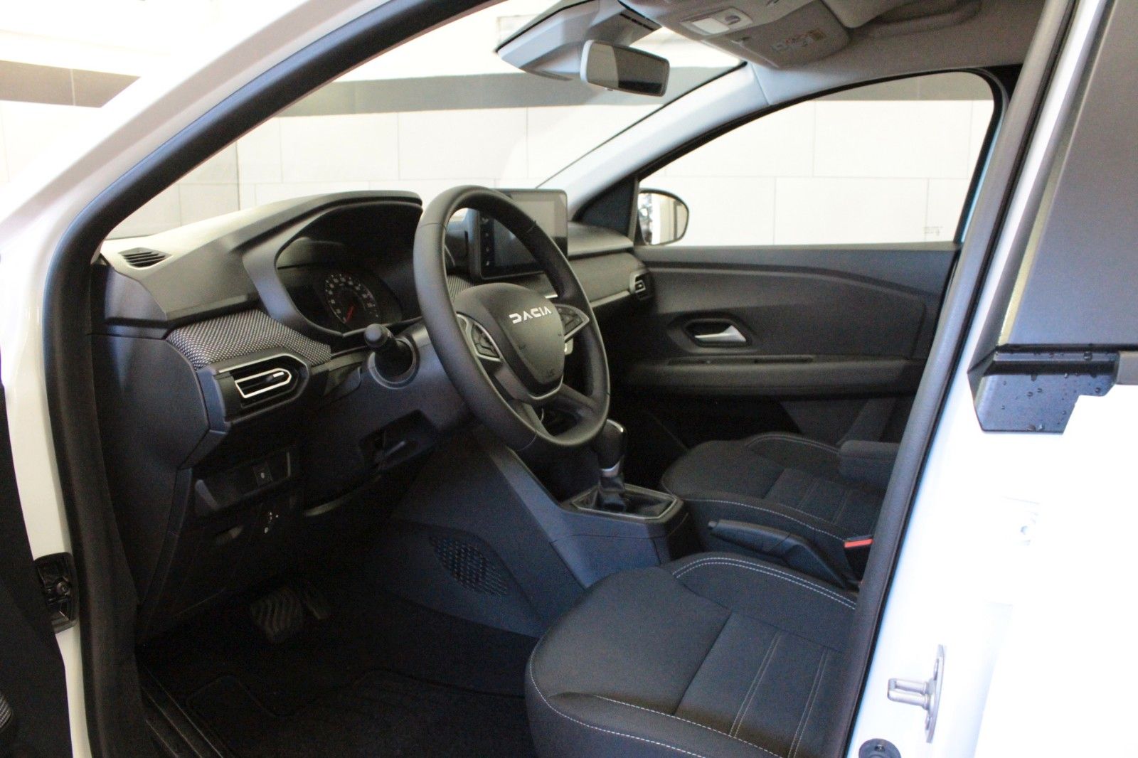 Fahrzeugabbildung Dacia Sandero TCe 90 auto Expression*15204*