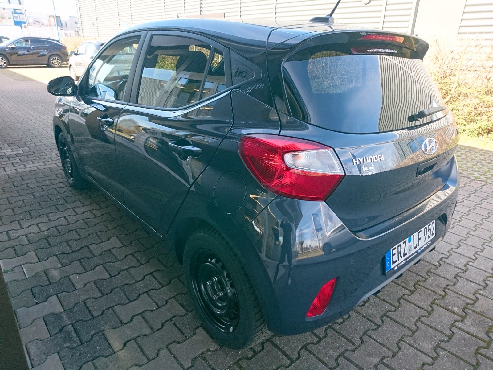 Fahrzeugabbildung Hyundai i10 1.0 Connect & Go NAVI KAMERA SHZ