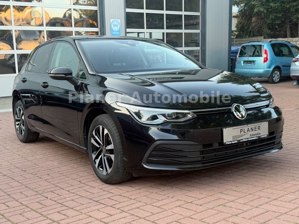 Image of Volkswagen Golf