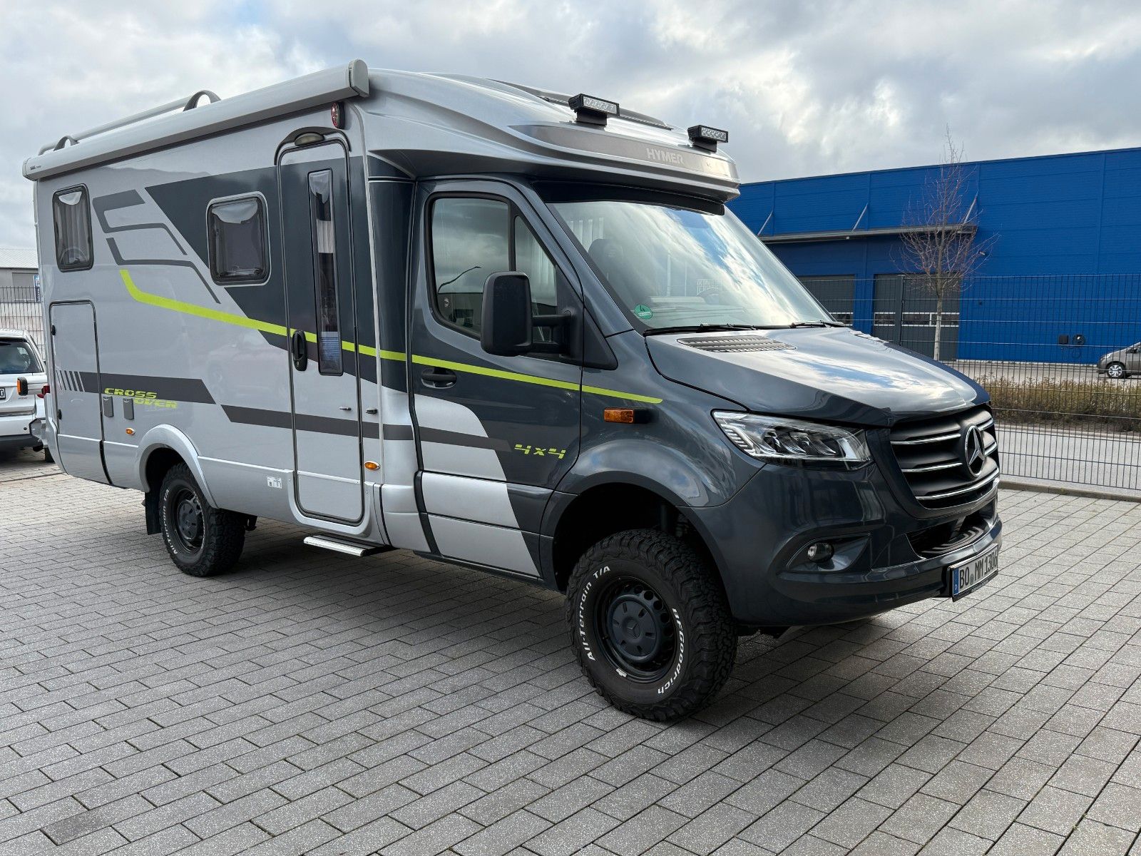 Fahrzeugabbildung HYMER / ERIBA / HYMERCAR MLT 570 Crossover V 6 190 PS